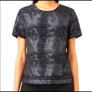 All Saints Jiro Jacquard Metallic Women’s Short Sleeve Back zip top Size S